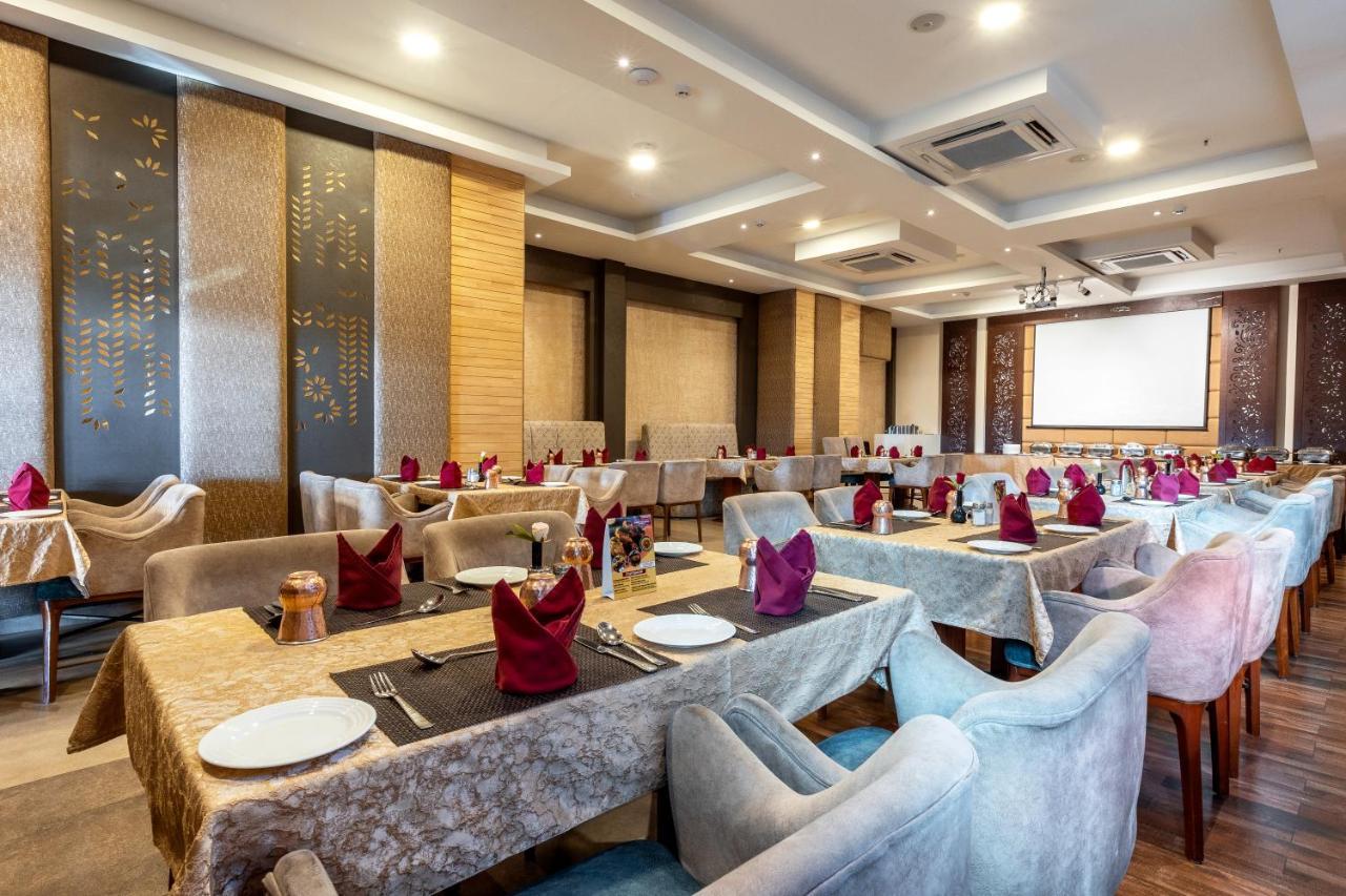 The Saibaba Hotel Chennai Exterior photo